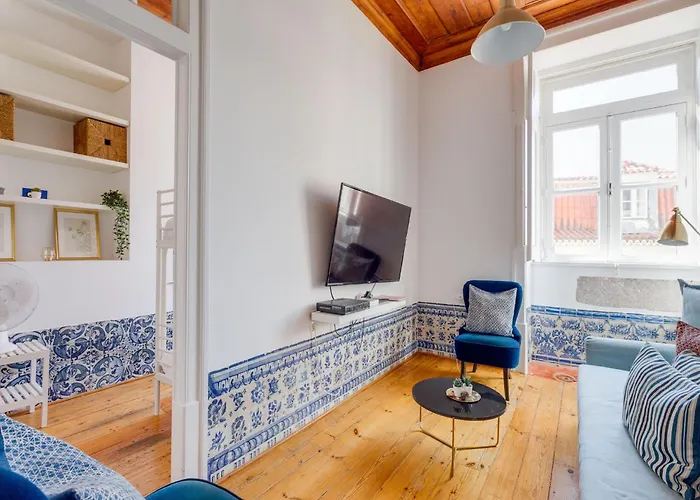 Apartment Akicity Alfama Azure *