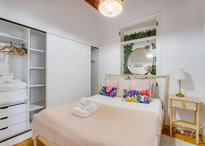 Akicity Alfama Azure Apartment Lisbon