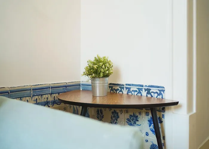 Apartment Akicity Alfama Azure